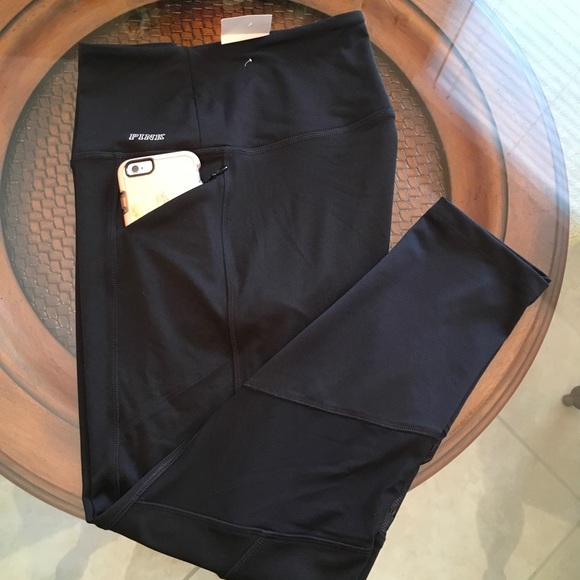 PINK Victoria's Secret Pants - ❤️Pink Ultimate High Waist Mesh Leggings ❤️